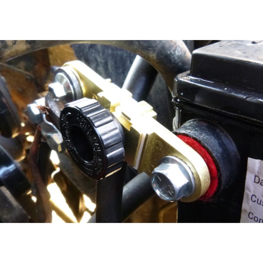 STACCA BATTERIA 450 A AUTO ALTA QUALITA' IN OTTONE POSITIVO A MORSETTO LATERALE