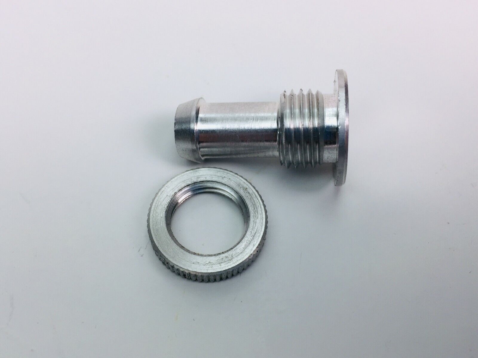 RACCORDO TUBO ADATTATORE SFIATO MOTORE AUTO MOTO 10mm BMC IN ALLUMINIO