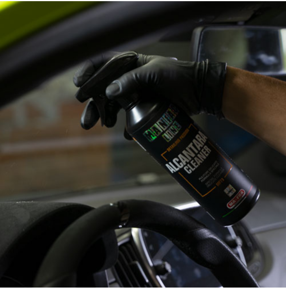 PULITORE DELICATO TESSUTI INTERNI SPECIFICO PER ALCANTARA AUTO MAFRA MANIAC