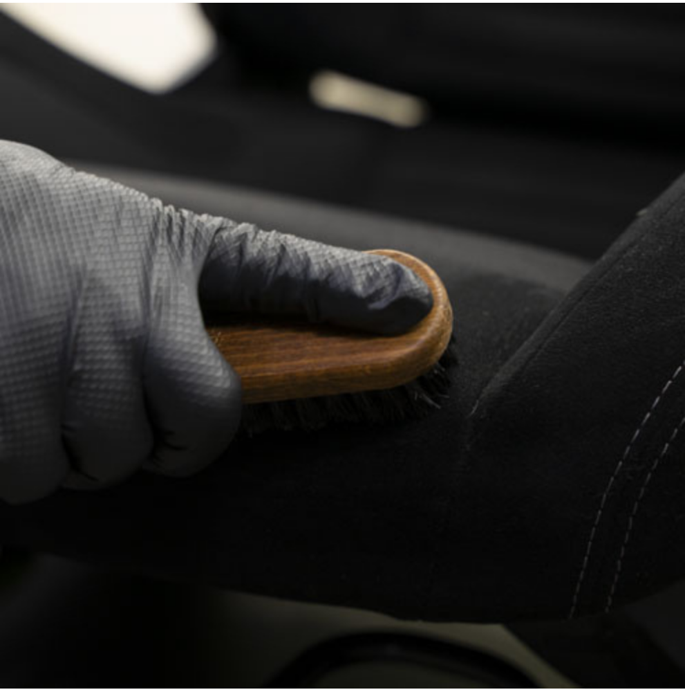 PULITORE DELICATO TESSUTI INTERNI SPECIFICO PER ALCANTARA AUTO MAFRA MANIAC