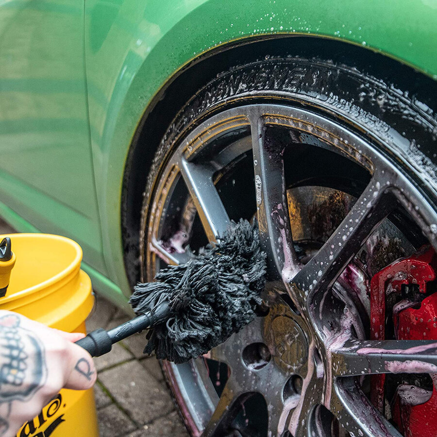 SPAZZOLA PULISCI CERCHI PROFESSIONALE MEGUIARS CON SETOLE IN MICROFIBRA ANTIGRAFFIO