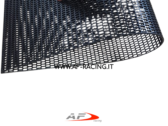 GRIGLIA PARAURTI AUTO SPORTIVA NIDO D'APE IN POLIPROPILENE MODIFICA PRESE D'ARIA 119x40 cm FORO 6x14 mm